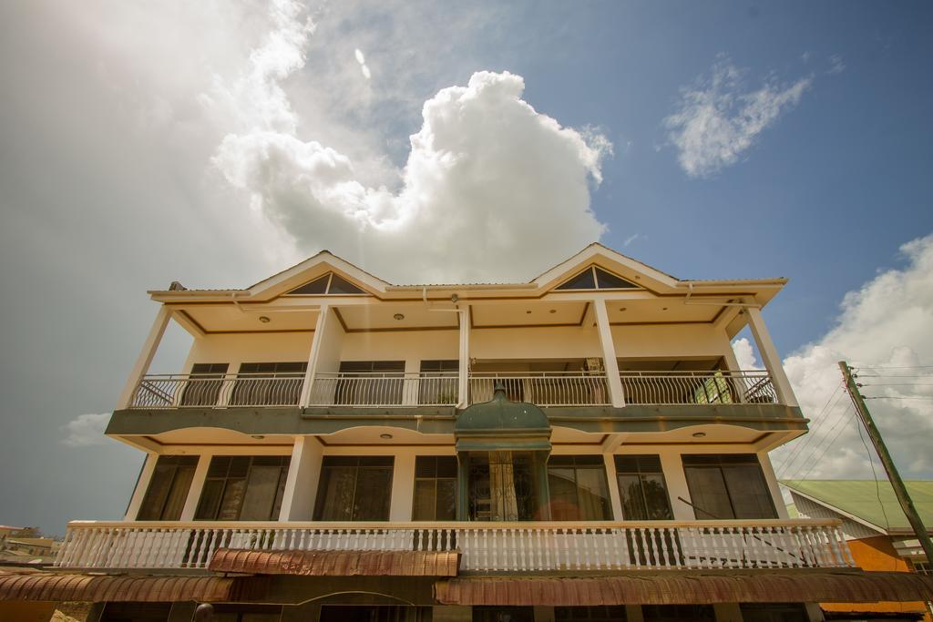 Grand Holiday International Hotel Mbarara Exterior foto